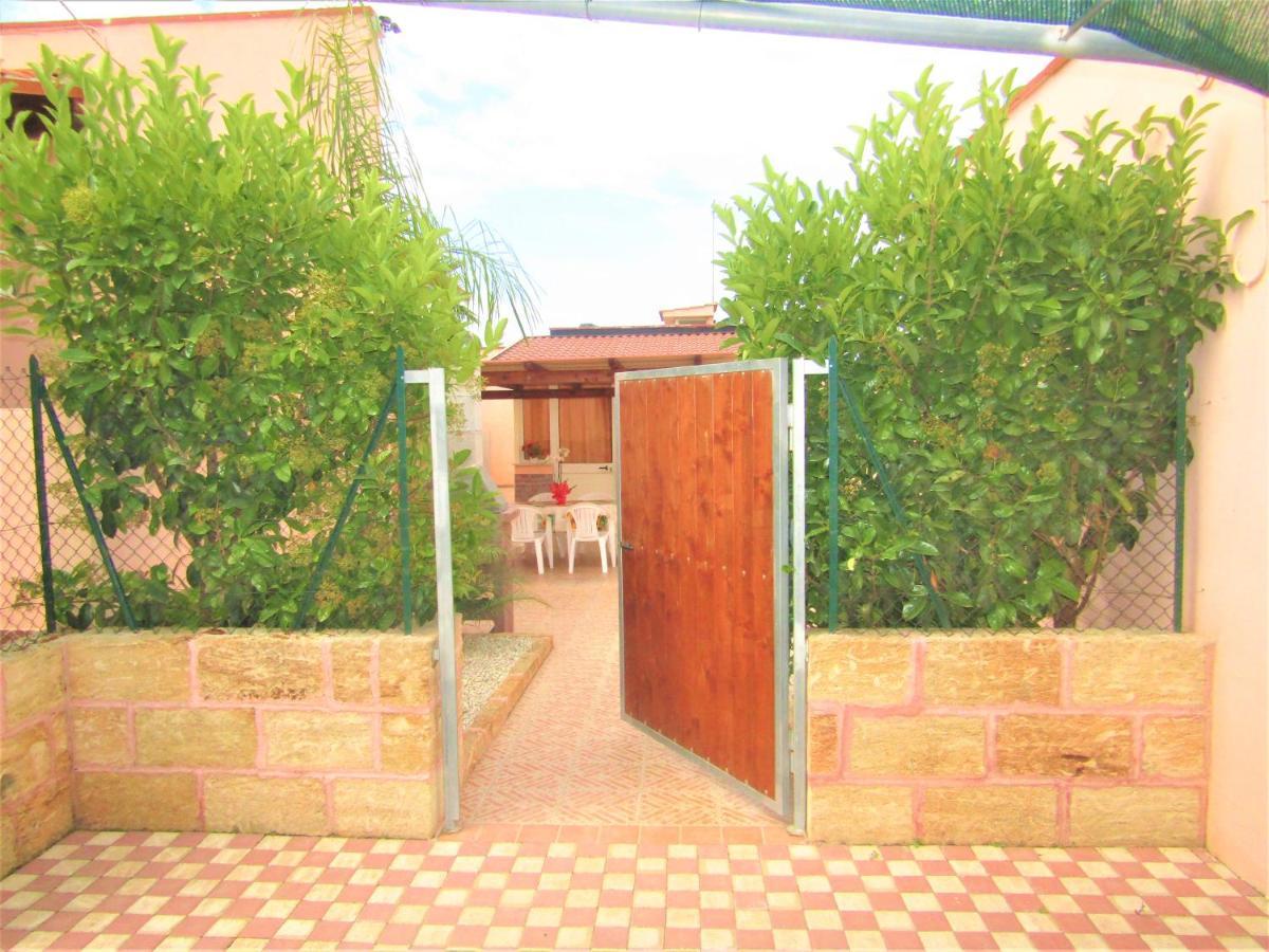Villetta Climatizzata Mar Torre San Giovanni Ugento Εξωτερικό φωτογραφία
